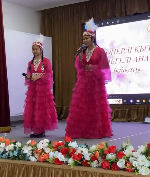 «Өнерлі қыз, өнегелі ана» атты байқау