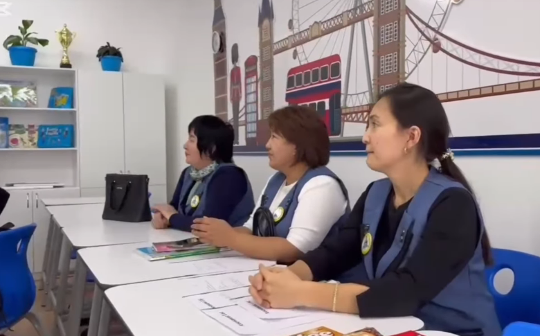 “Let’s have a book discussion “ “The Secret Garden"